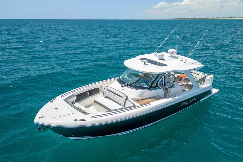 Slide: The Image of Tiara Yachts 38 - Ripple Effect 2019 Tiara Yachts 38 LS - Ripple Effect - 5478229