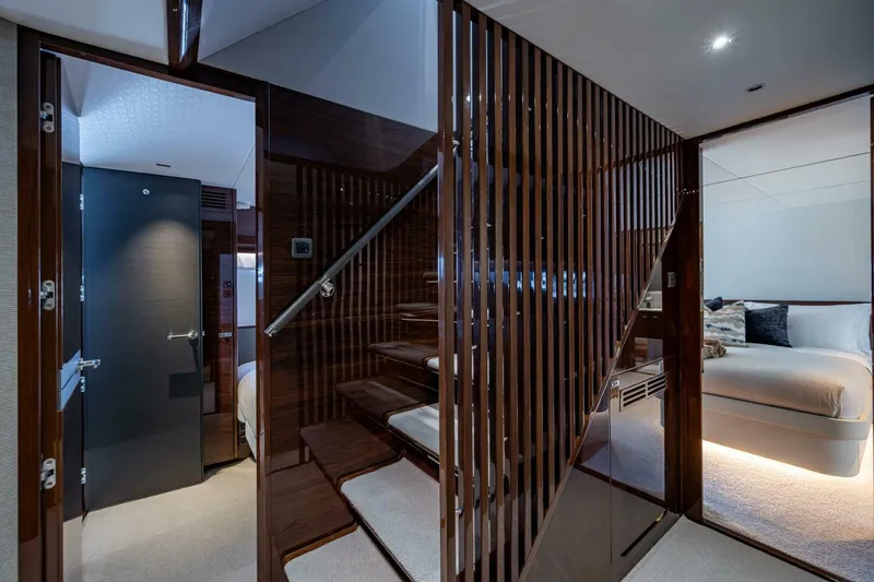 Slide: The Image of Princess 95 2022 - 5482266