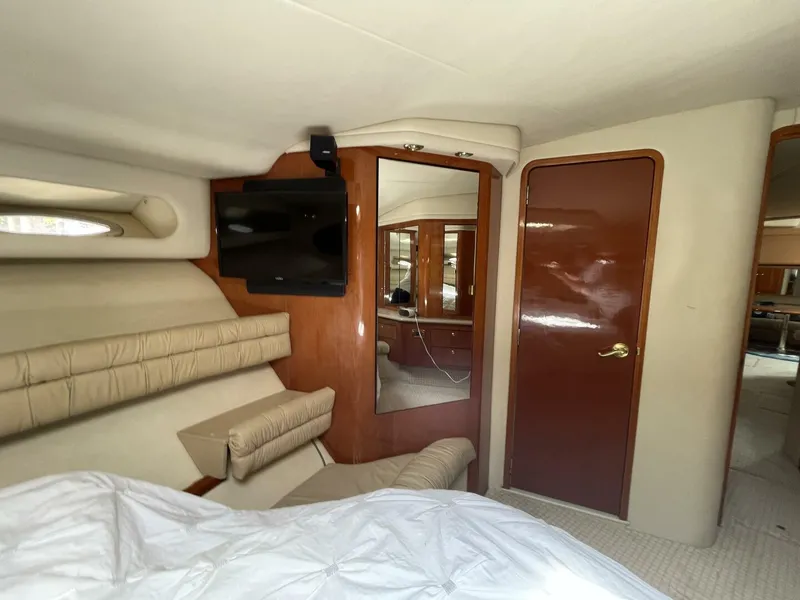 Slide: The Image of Sea Ray 630 Super Sun Sport 1998 - 5480405