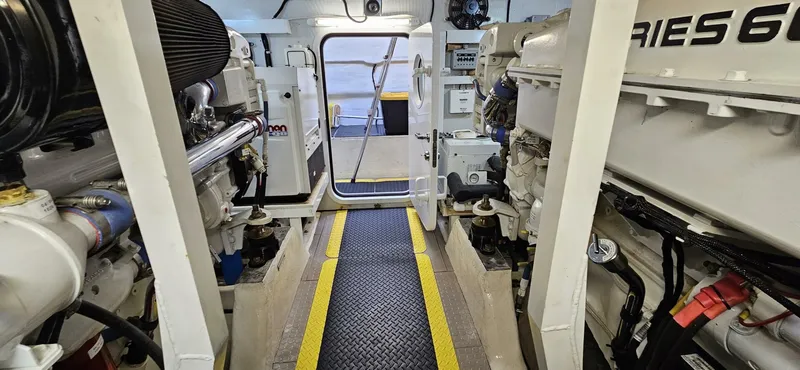 Slide: The Image of Neptunus Royale 55 2006 - 5481217