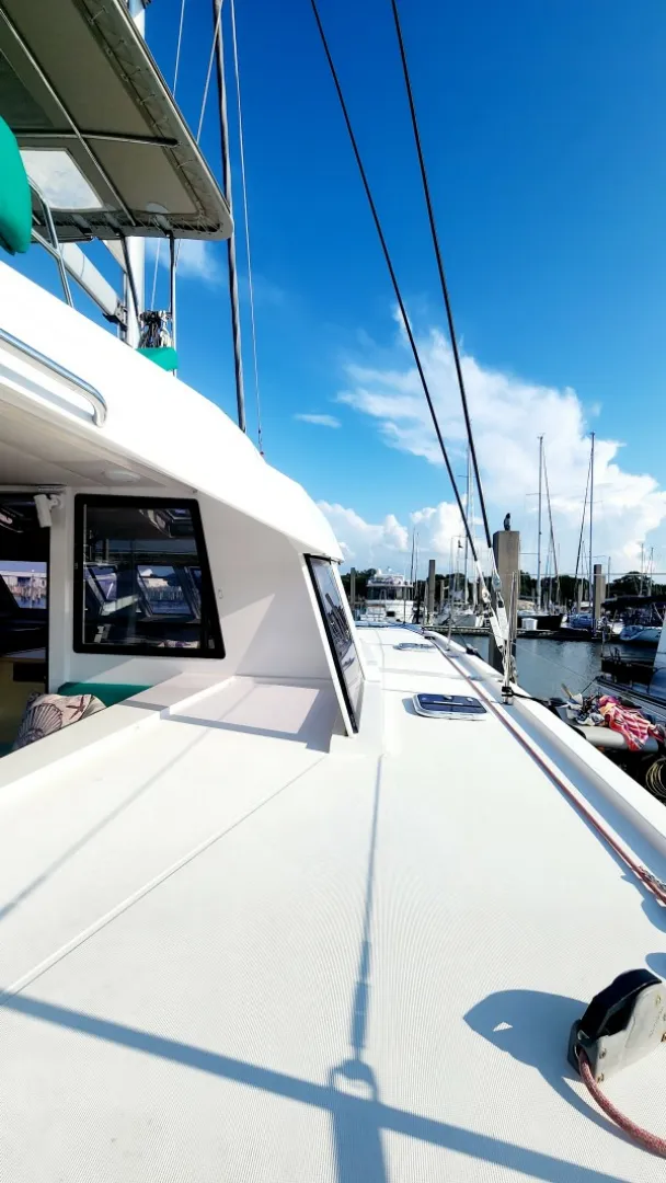 Slide: The Image of Used Sail Catamaran for sale 2017 Nautitech 46 Fly - NAUTI BY NATURE - 5480727