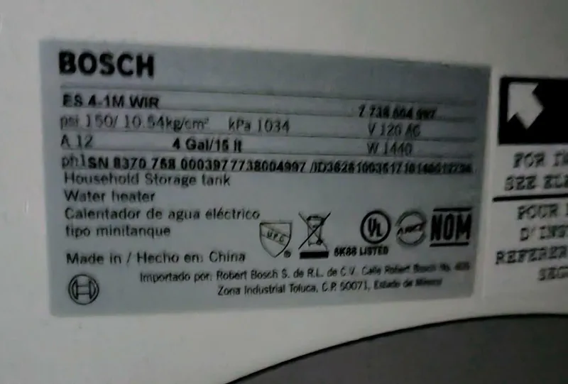 Slide: The Image of Silverton 351 Sedan 1999 - 5485318