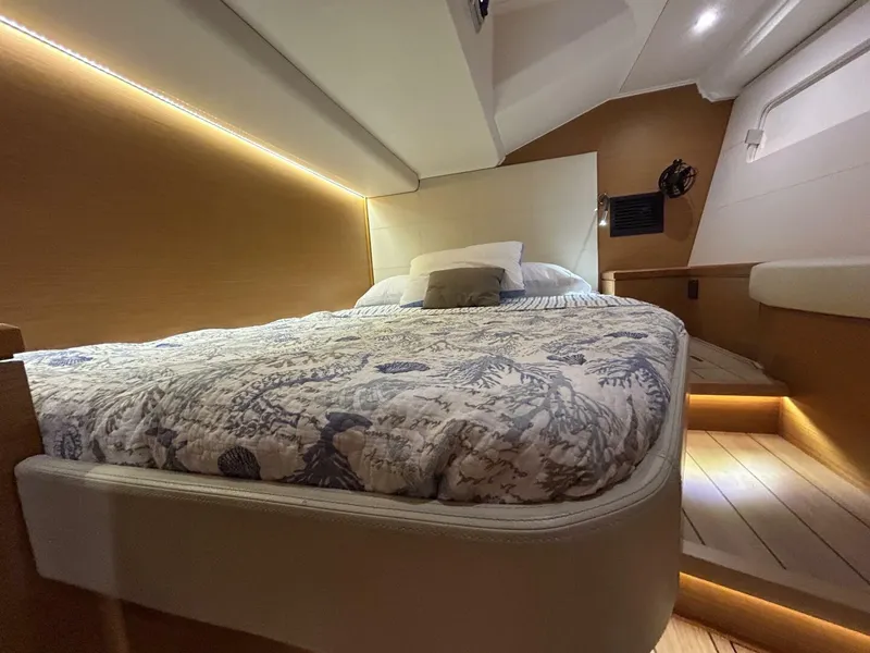 Slide: The Image of Jeanneau 54 2017 - 5481923