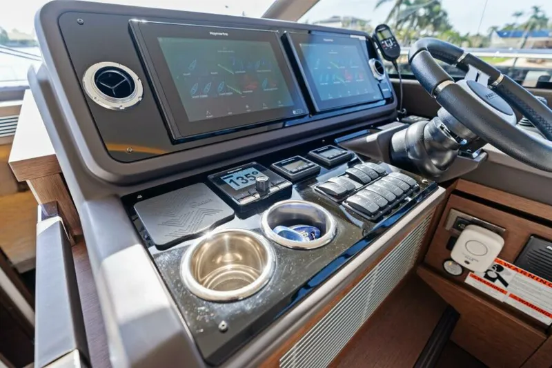Slide: The Image of 2020 52 Prestige Flybridge - Vacay - Helm Controls - 5482439