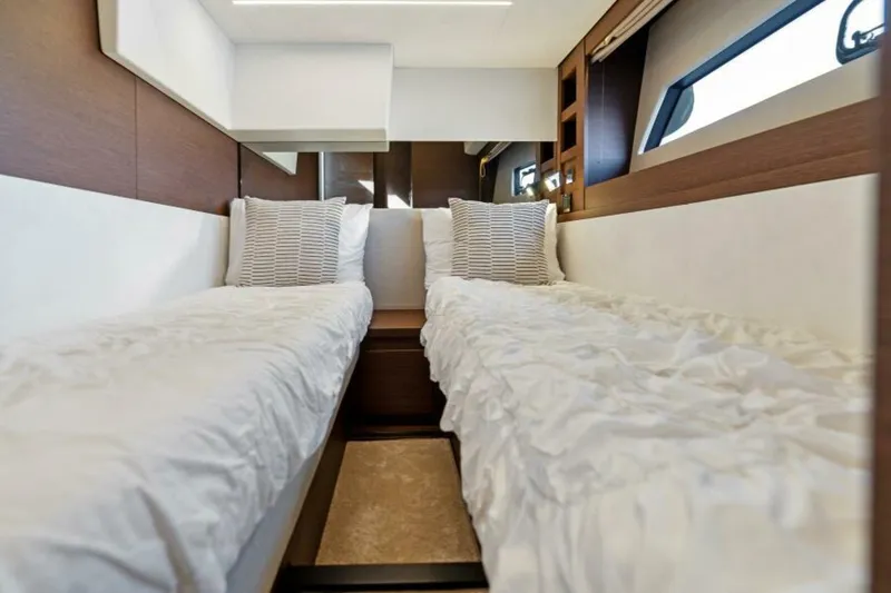 Slide: The Image of 2020 52 Prestige Flybridge - Vacay - Guest Stateroom - 5482461