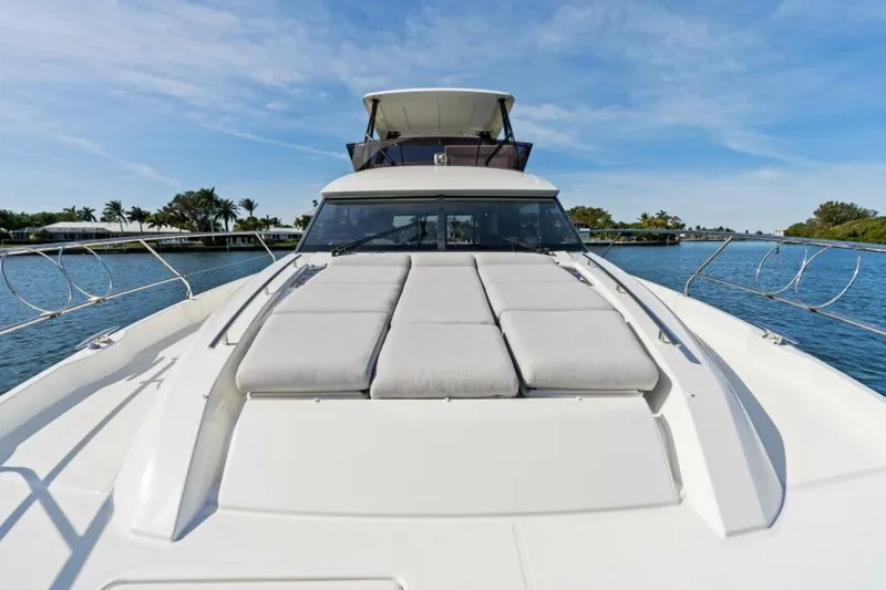 Slide: The Image of 2020 52 Prestige Flybridge - Vacay - Bow - 5482476