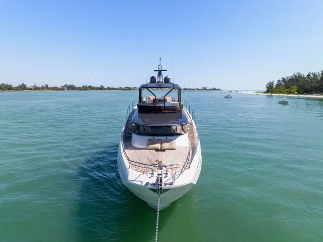 Slide: The Image of Prestige 520 Flybridge 2020 - 87