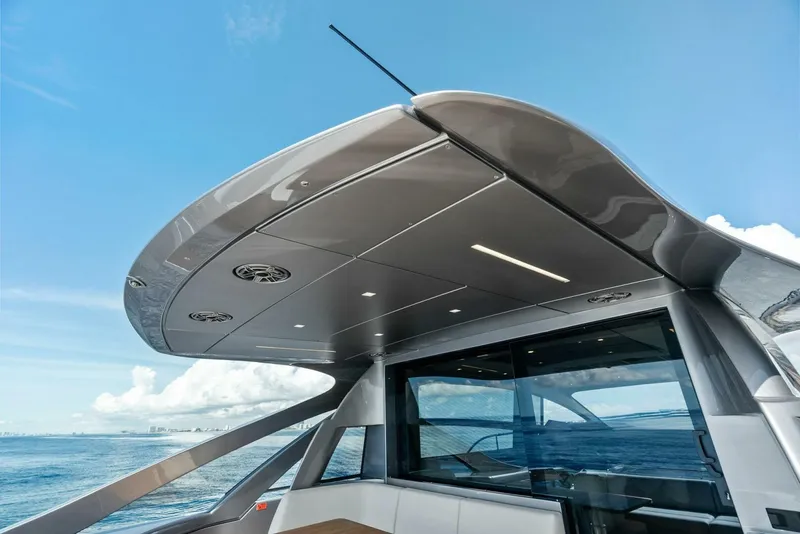 Slide: The Image of Pershing 7X 2025 - 5500626