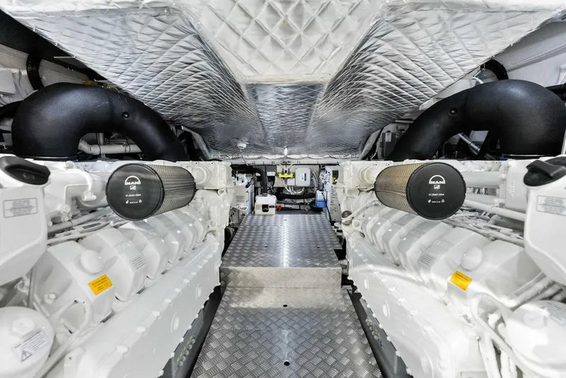 Slide: The Image of Pershing 7X 2025 - 5500708