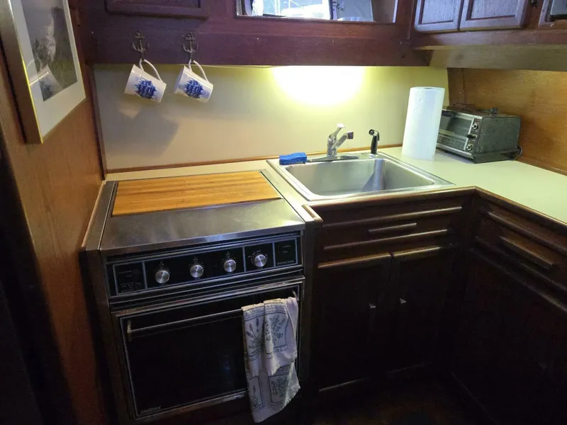 Slide: The Image of Jersey Dawn 1985 - 5490525