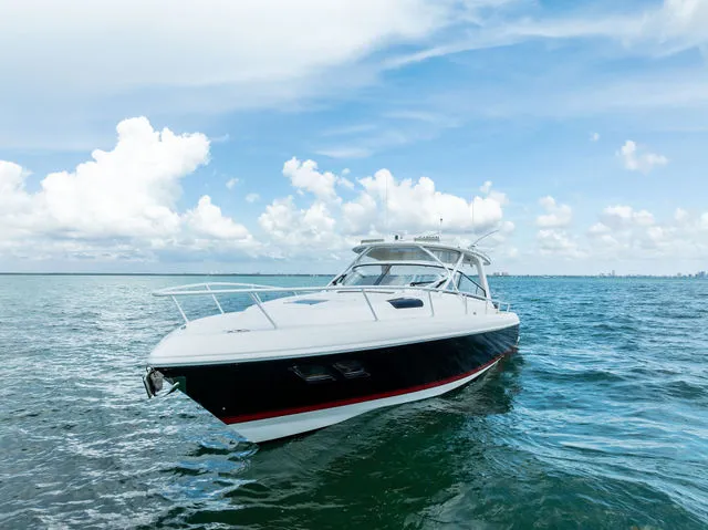 Slide: The Image of Intrepid 430 Sport Yacht 2018 - 44