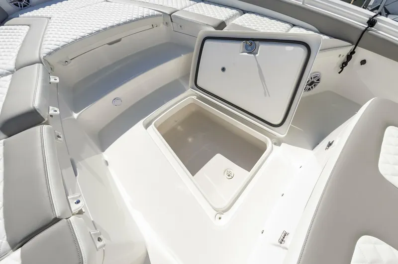 Slide: The Image of 26xoRegulatorHull277_013 - 5722150