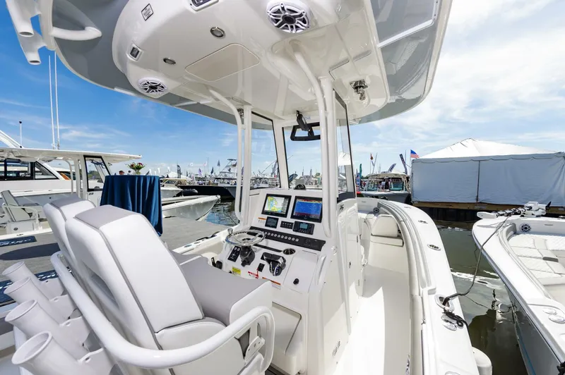 Slide: The Image of 25RegulatorHull377_008 - 5722269