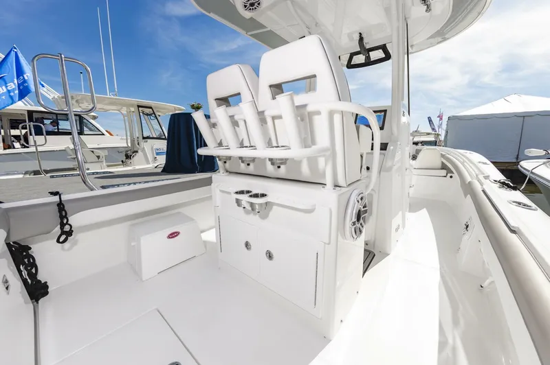 Slide: The Image of 25RegulatorHull377_011 - 5722276