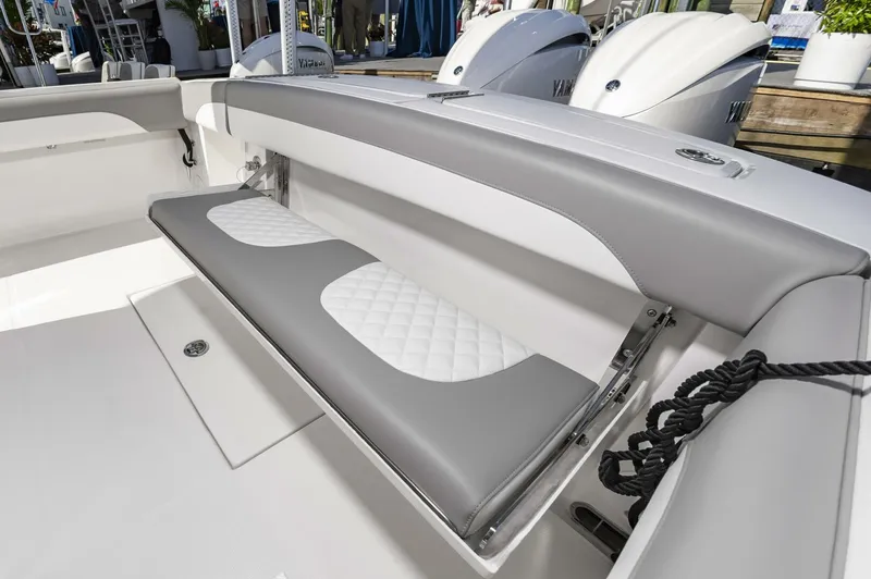 Slide: The Image of 25RegulatorHull377_012 - 5722277