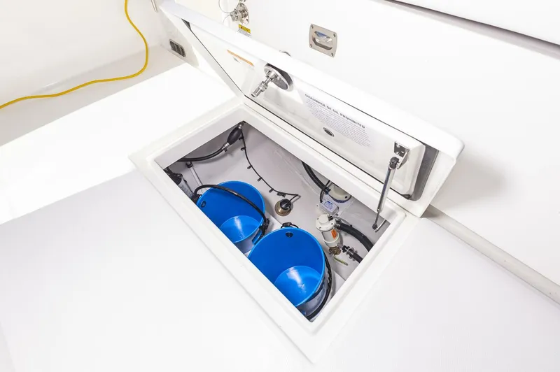 Slide: The Image of 25RegulatorHull377_013 - 5722279