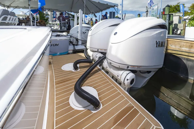 Slide: The Image of 25RegulatorHull377_016 - 5722284