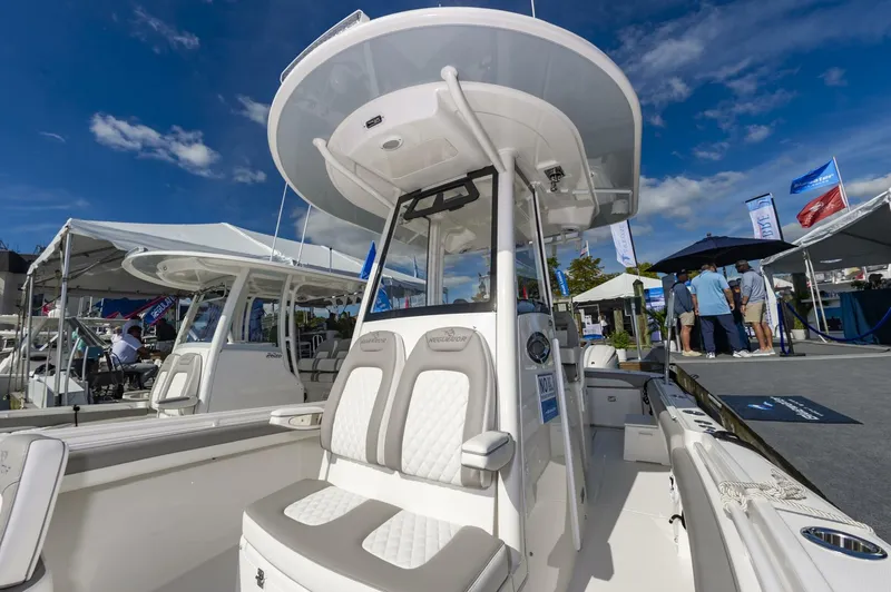 Slide: The Image of 25RegulatorHull377_020 - 5722292