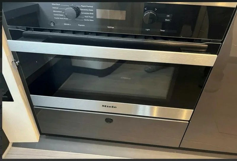 Slide: The Image of Azimut Verve 42 2022 - 5502791