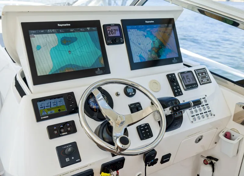 Slide: The Image of Intrepid 430 Sport Yacht 2015 - 5484000