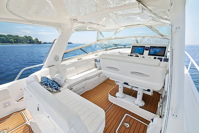 Slide: The Image of Intrepid 430 Sport Yacht 2015 - 33