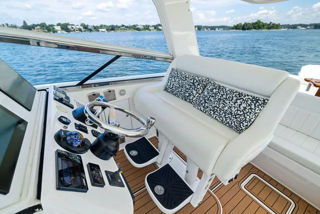 Slide: The Image of Intrepid 430 Sport Yacht 2015 - 36