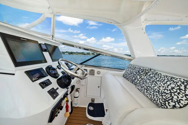 Slide: The Image of Intrepid 430 Sport Yacht 2015 - 40