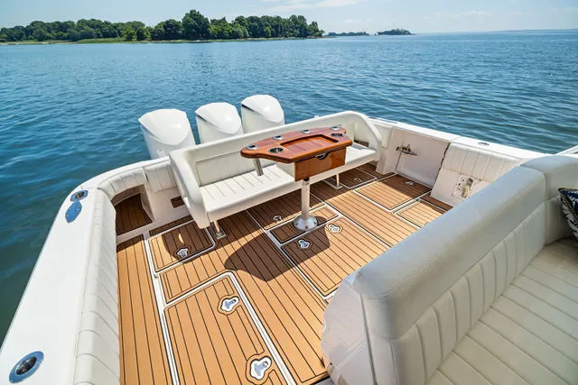 Slide: The Image of Intrepid 430 Sport Yacht 2015 - 43