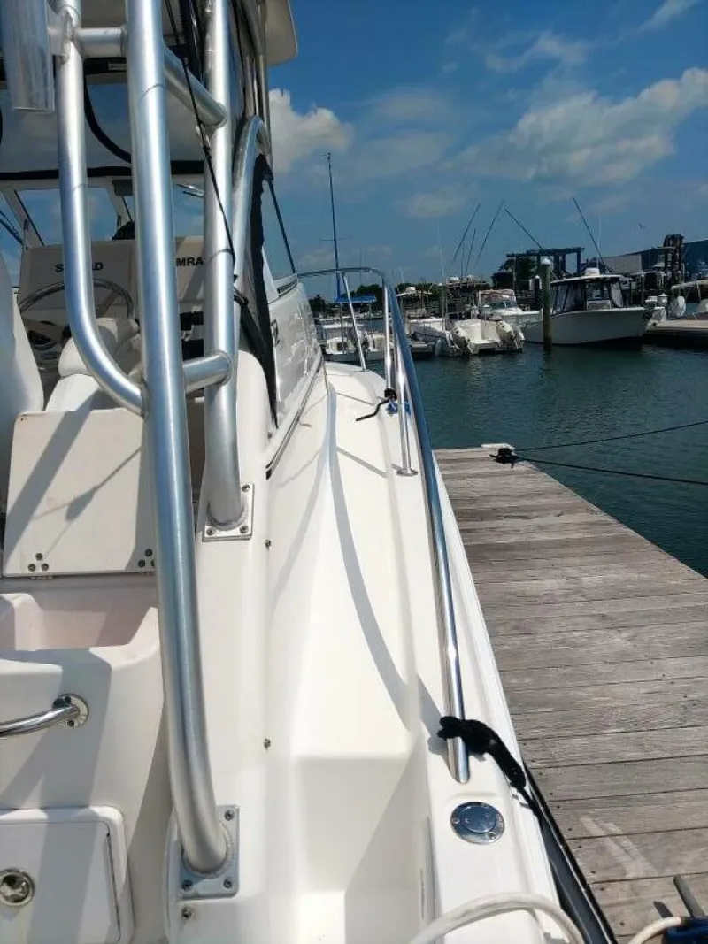 Slide: The Image of Pro-line 32 Express Starboard gunwale view - 5530588