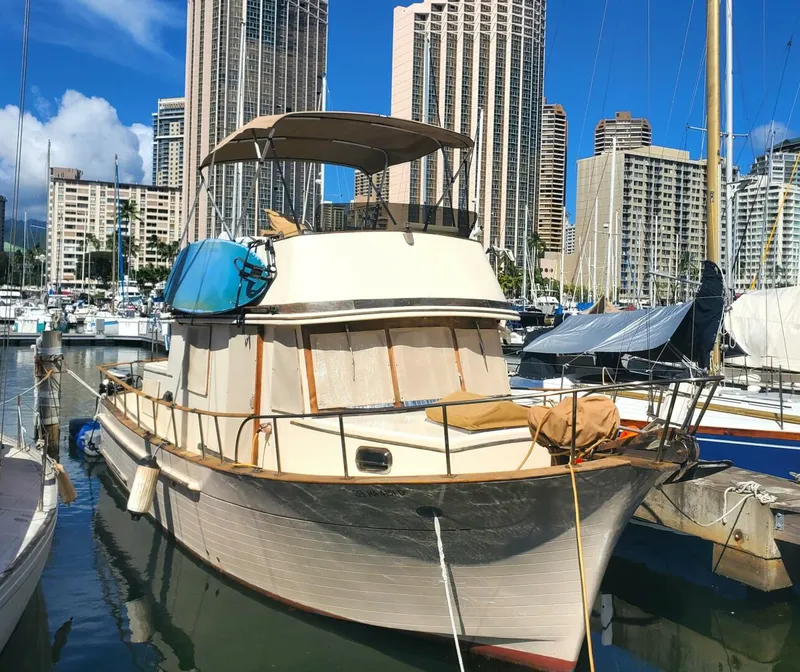 The Image of CHB Double Cabin 1980 - 5485328