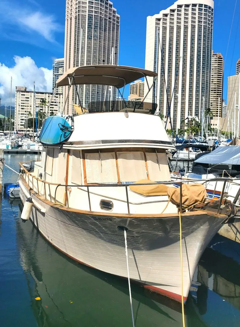 Slide: The Image of CHB Double Cabin 1980 - 5485327