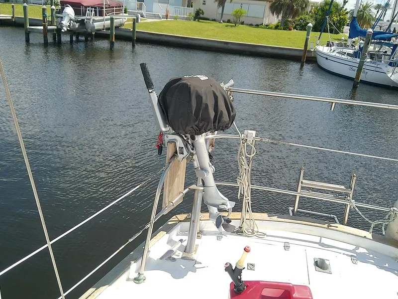 Slide: The Image of Whitby 42 Center Cockpit 1980 - 5485877