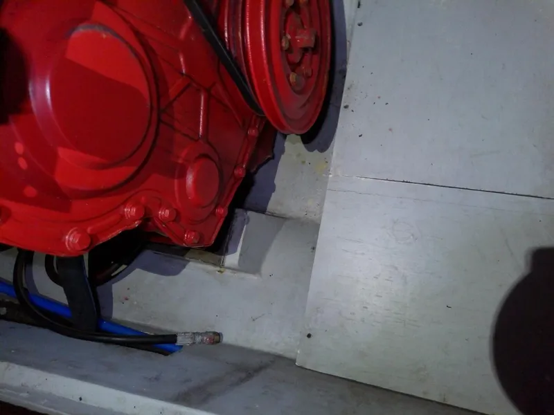 Slide: The Image of Whitby 42 Center Cockpit 1980 - 5485944