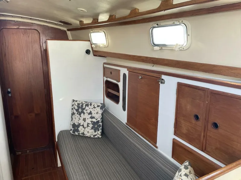 Slide: The Image of Whitby 42 Center Cockpit 1980 - 5845880