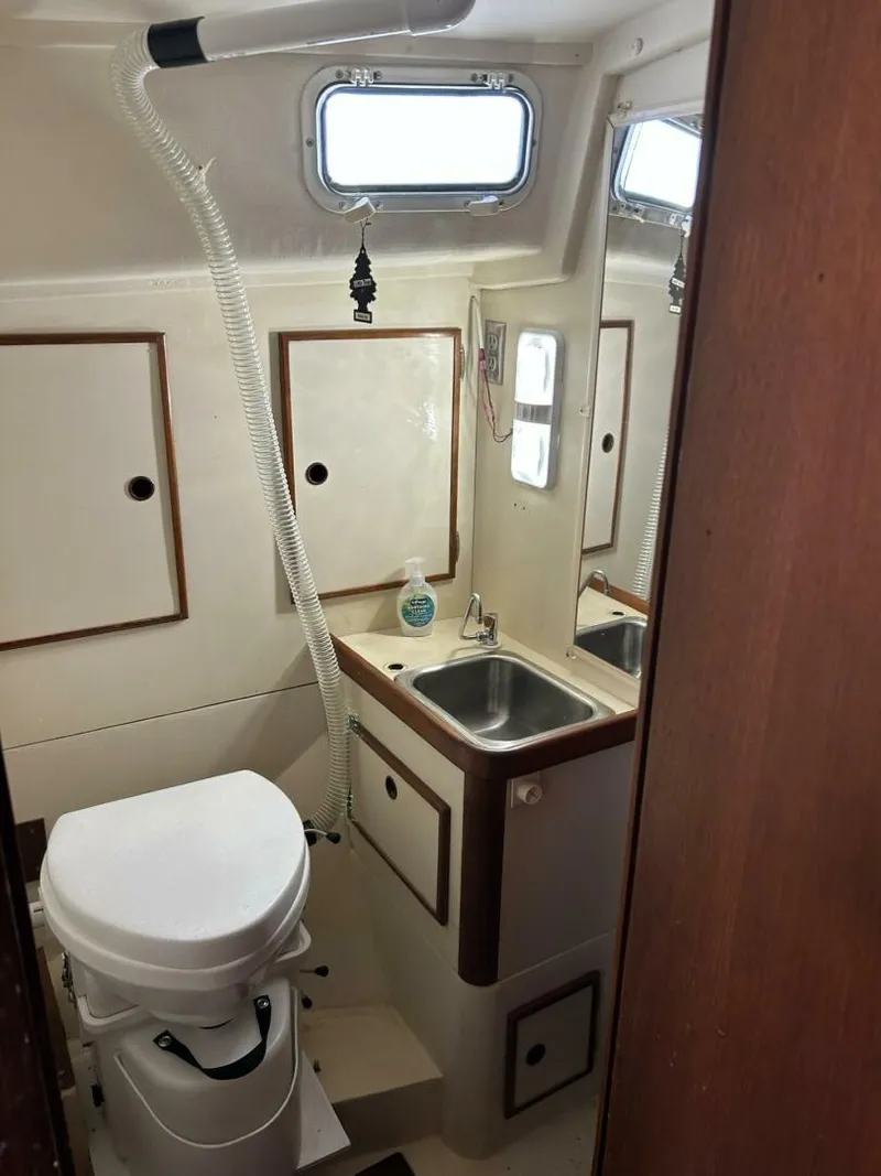 Slide: The Image of Whitby 42 Center Cockpit 1980 - 5845884