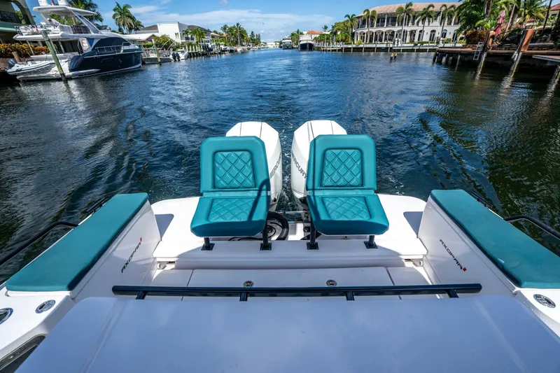 Slide: The Image of Axopar 28 T-Top 2023 - 5485571