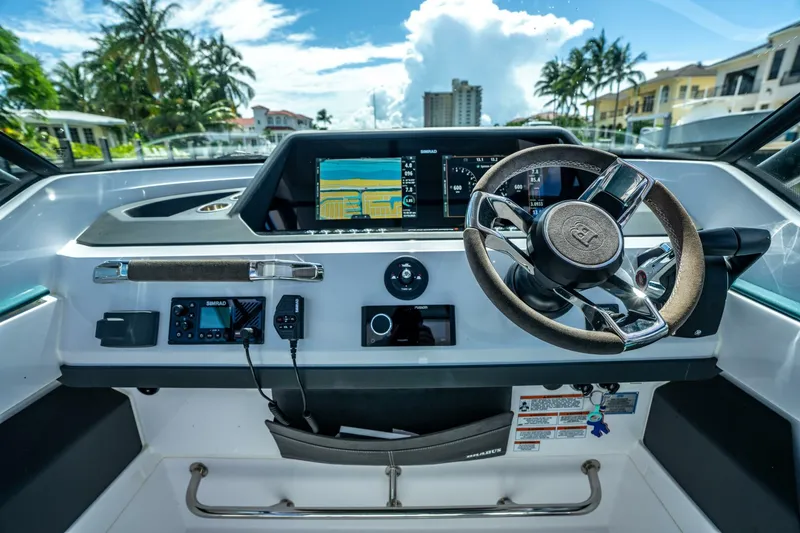 Slide: The Image of Axopar 28 T-Top 2023 - 5485575