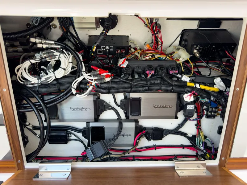 Slide: The Image of Axopar 28 T-Top 2023 - 5485582