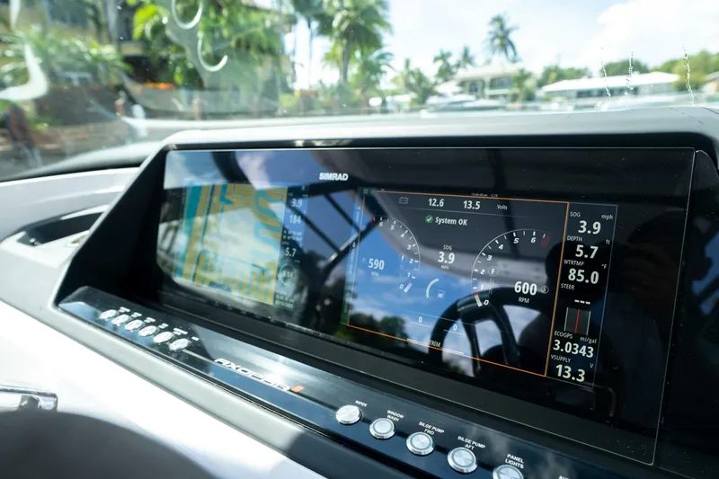 Slide: The Image of Axopar 28 T-Top 2023 - 5485568