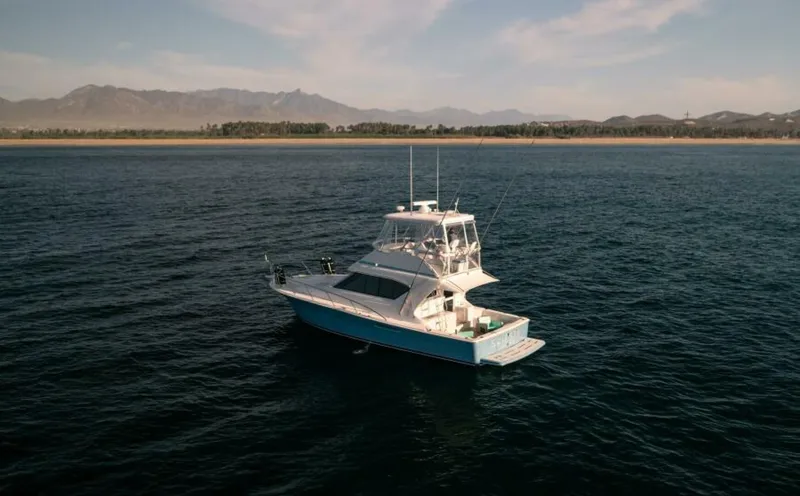 Slide: The Image of 2002 Riviera 40 Flybridge - SKIESTA - 5486894