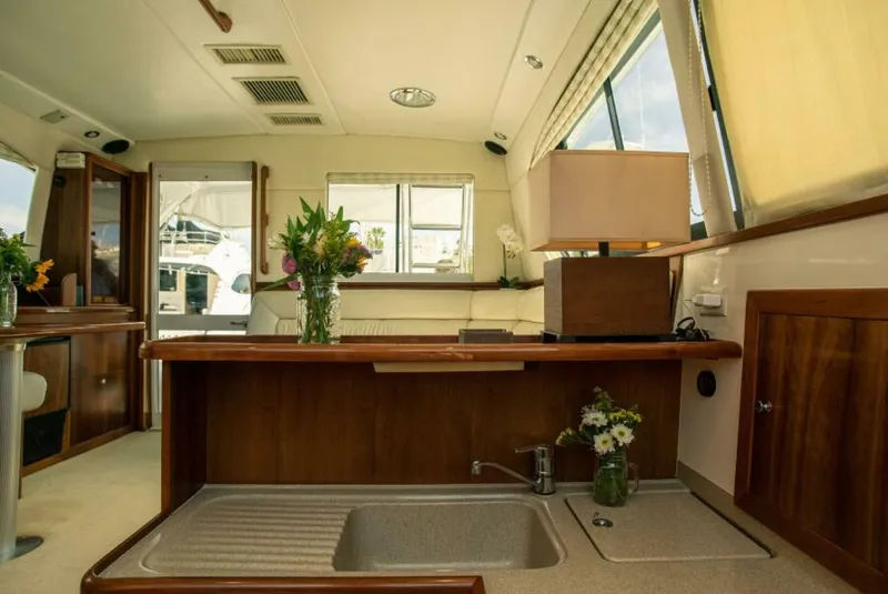 Slide: The Image of 2002 Riviera 40 Flybridge - SKIESTA - Galley - 5486868