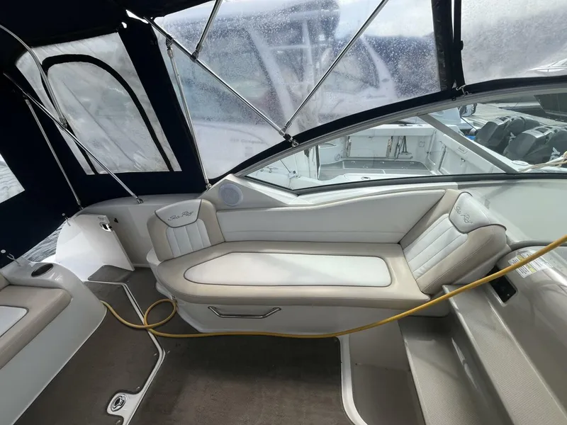 Slide: The Image of Sea Ray 240 SUNDANCER 2012 - 5487028
