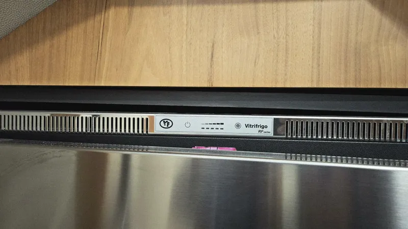 Slide: The Image of Sunseeker 53 Manhattan 2012 - 5871033