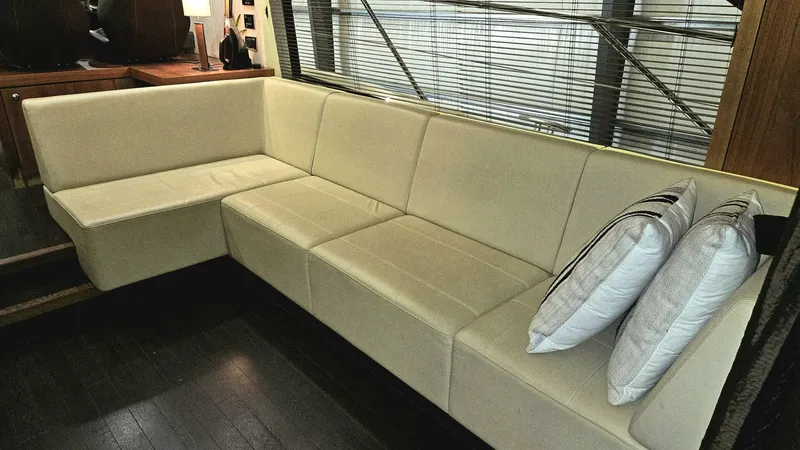 Slide: The Image of Sunseeker 53 Manhattan 2012 - 5870953