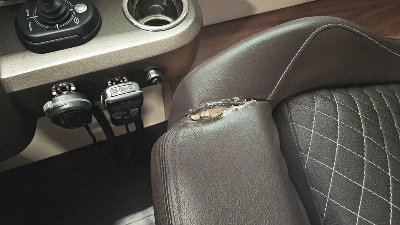 Slide: The Image of Sunseeker 53 Manhattan 2012 - 5871045