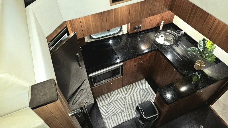 Slide: The Image of Sunseeker 53 Manhattan 2012 - 5870980