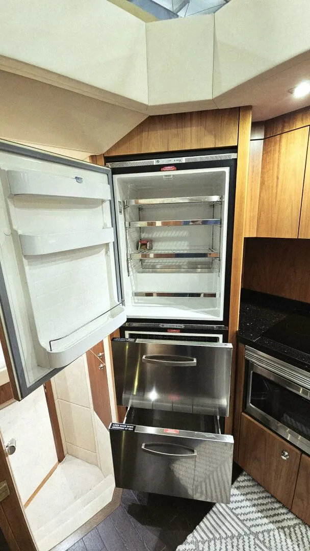 Slide: The Image of Sunseeker 53 Manhattan 2012 - 5870979