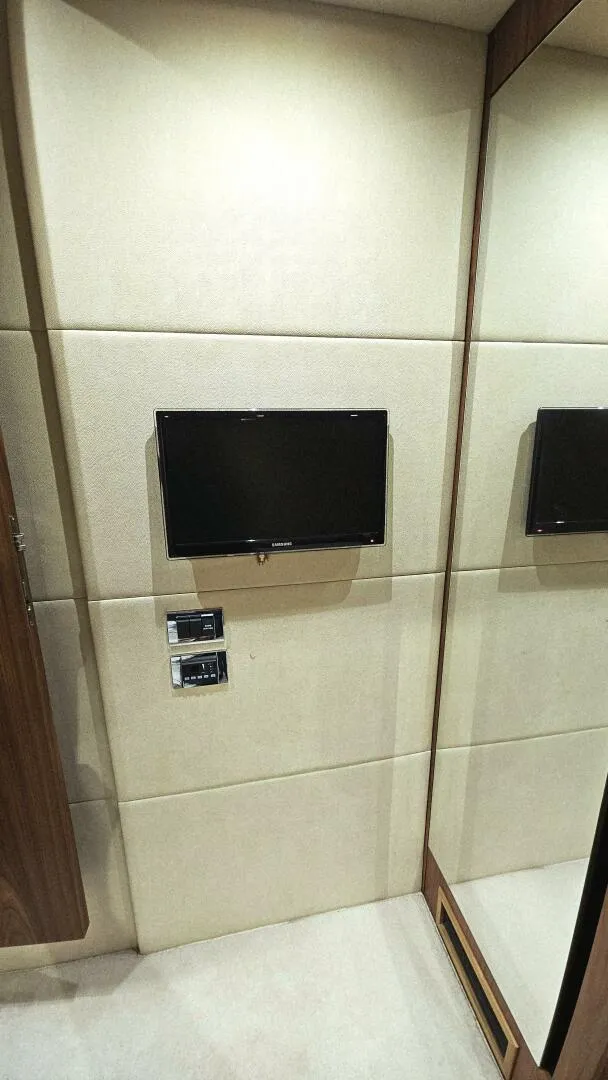 Slide: The Image of Sunseeker 53 Manhattan 2012 - 5870986