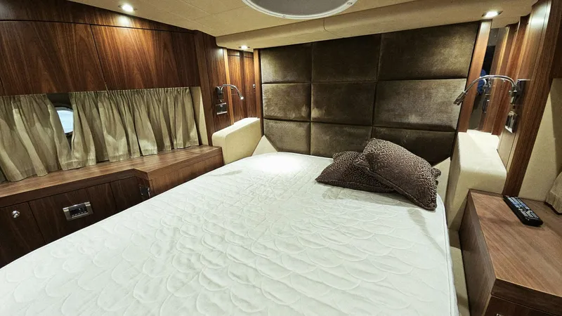 Slide: The Image of Sunseeker 53 Manhattan 2012 - 5870982