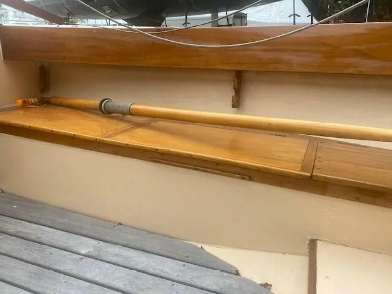 Slide: The Image of Golden Era Petrel 1990 - 5487270